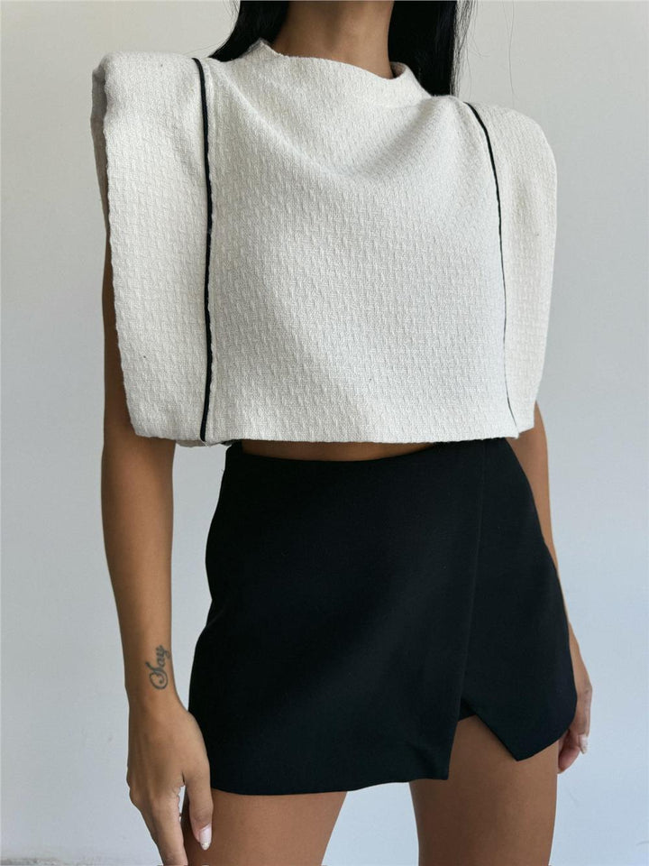 Witte blouse met doorgestikte banddetails