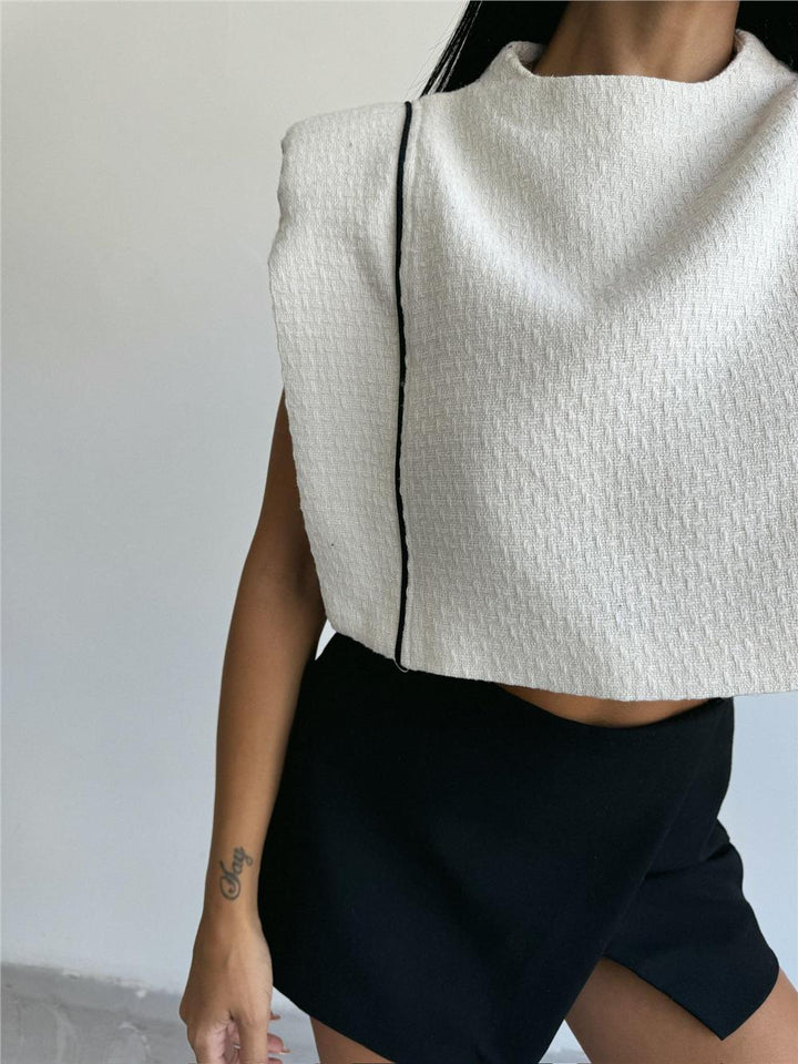 Witte blouse met doorgestikte banddetails