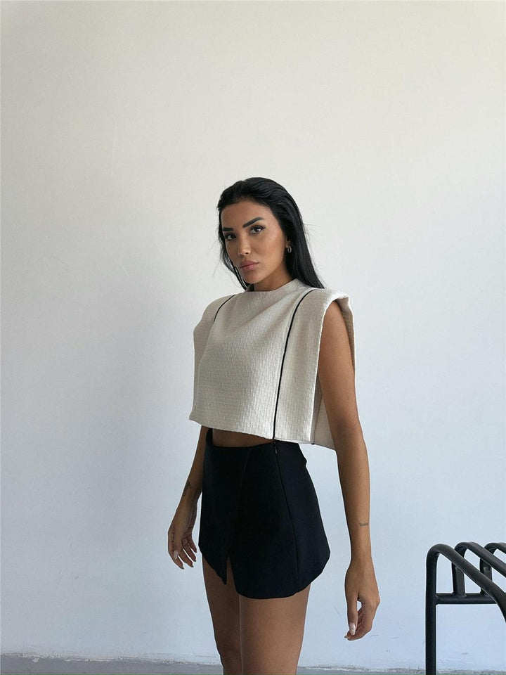 Witte blouse met doorgestikte banddetails